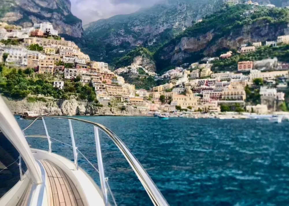 Glamour e serenità di un giorno intero: una giornata magica alla scoperta di Capri e della Costiera Amalfitana