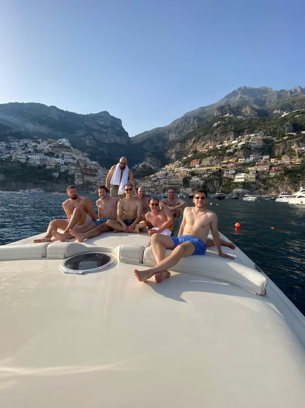 Glamour e serenità di un giorno intero: una giornata magica alla scoperta di Capri e della Costiera Amalfitana