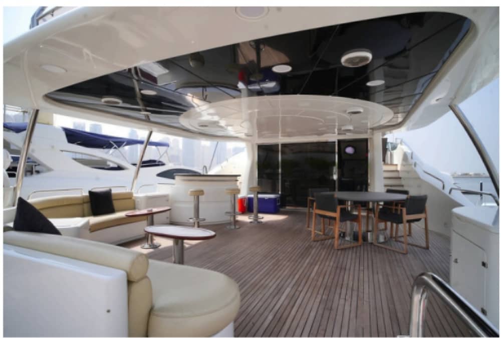 Experience Dubai like never before on a motor yacht