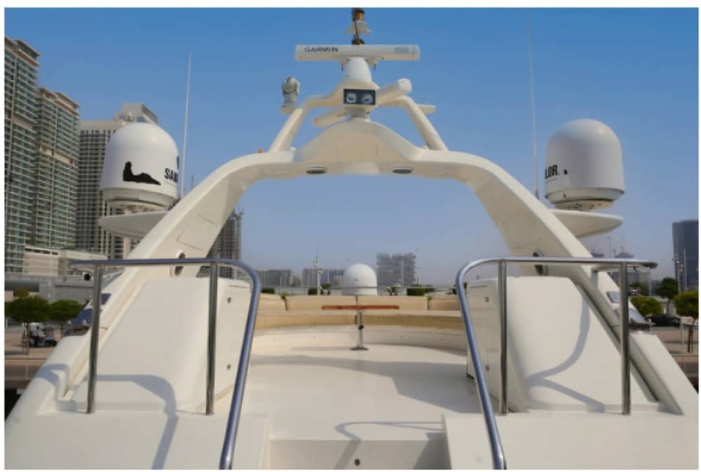 Découvrez Dubaï comme jamais auparavant à bord d'un yacht à moteur