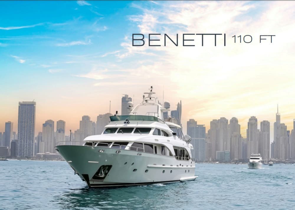 Découvrez Dubaï comme jamais auparavant à bord d'un yacht à moteur