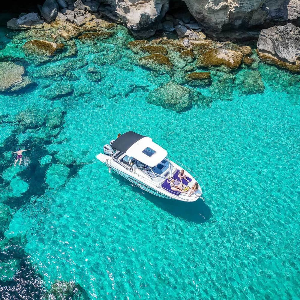 Discover Latsi: A full day of sun on a motorboat