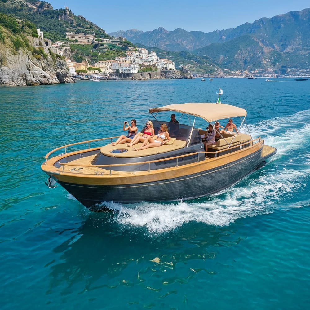 Capri: Boat Tour with Swimming, Snorkeling, and Aperitif