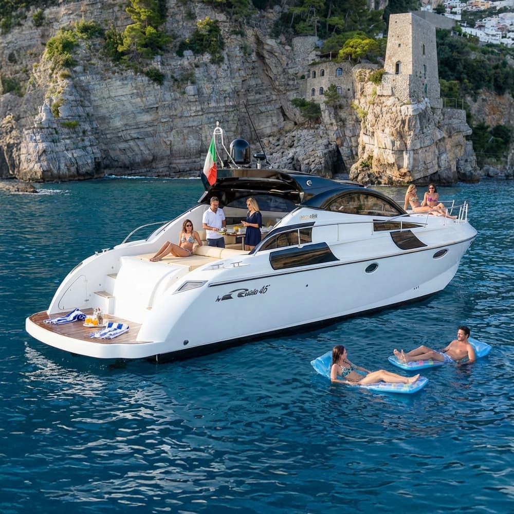 Capri: Boat Tour with Swimming, Snorkeling, and Aperitif