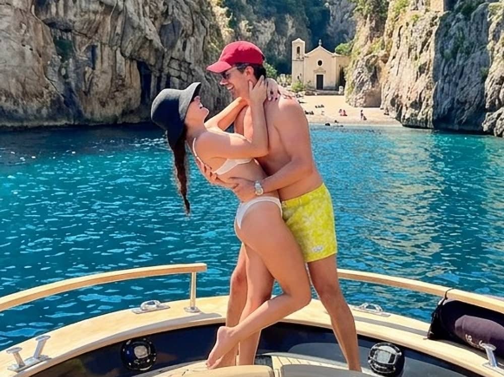 Full Day To Capri by Boat from Sorrento + Temporary  Disembarking to visit the City Center