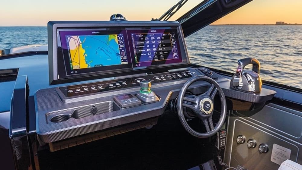 Capri & Faraglioni Premium Yacht Tour