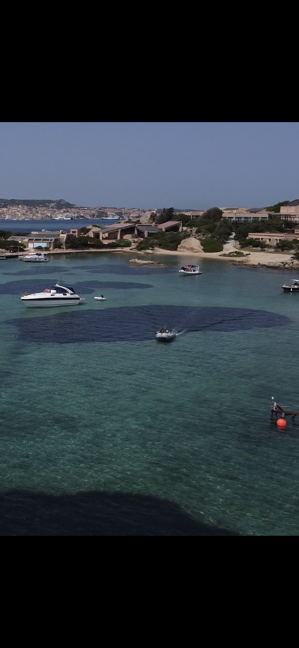 Disfrute de un día completo de navegación en Cannigione a bordo de un velero.