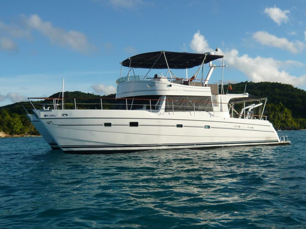 Découvrez Saint-François en catamaran pour une journée complète.