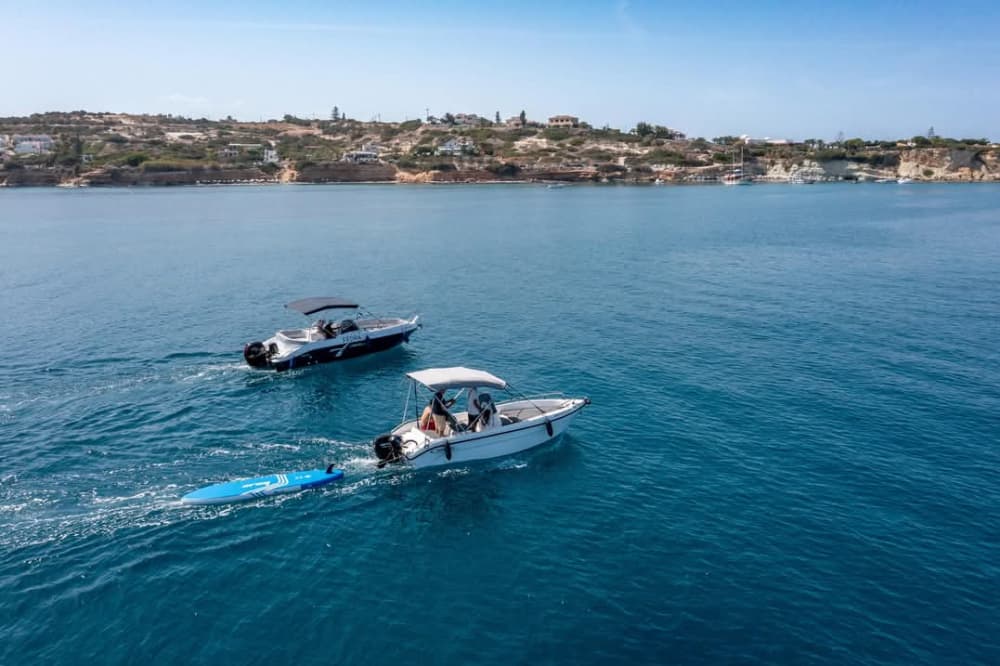 Ligusterbåtstur till ön Dia