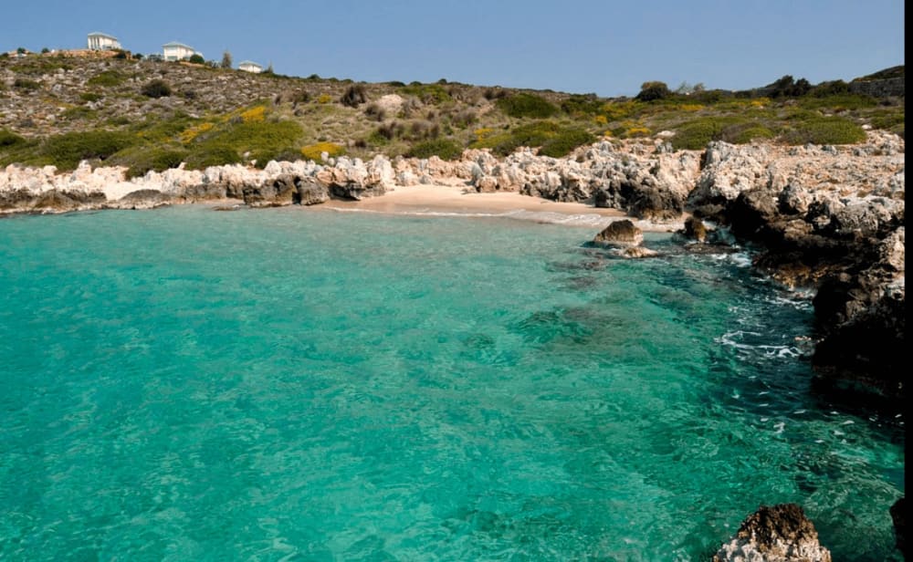 Aventure d'une demi-journée à la plage de Seitan Limania