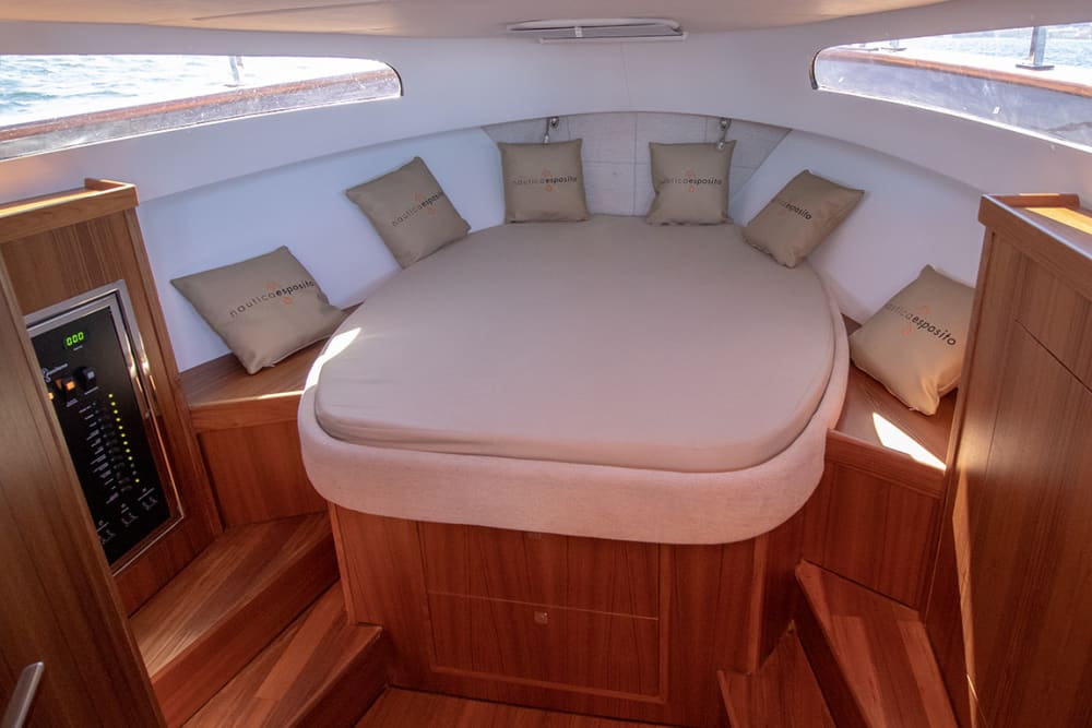 Ultimate Capri Experience: Blue Grotto & Secret Coves with Local Captain