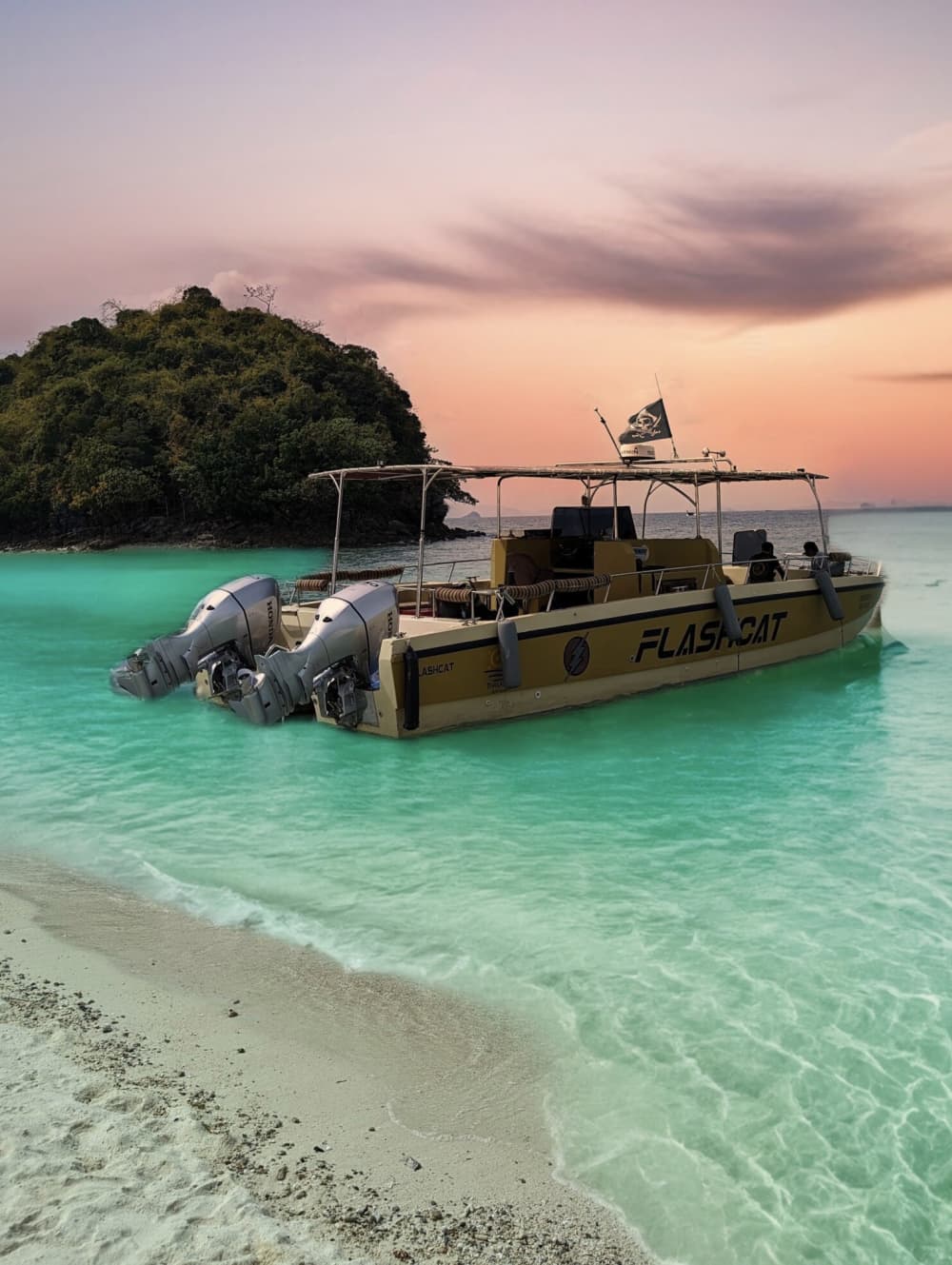 Prenez 6 heures pour découvrir la magie cachée de Krabi depuis les vagues.