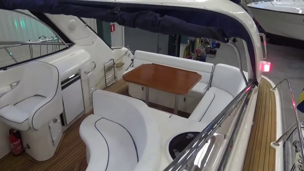 Flykt från Southampton: 4 timmars avkoppling på motorbåt