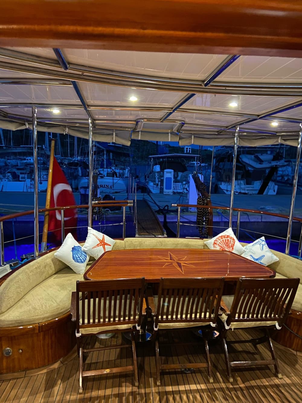 Passeio de dia inteiro em Gullet - Bodrum