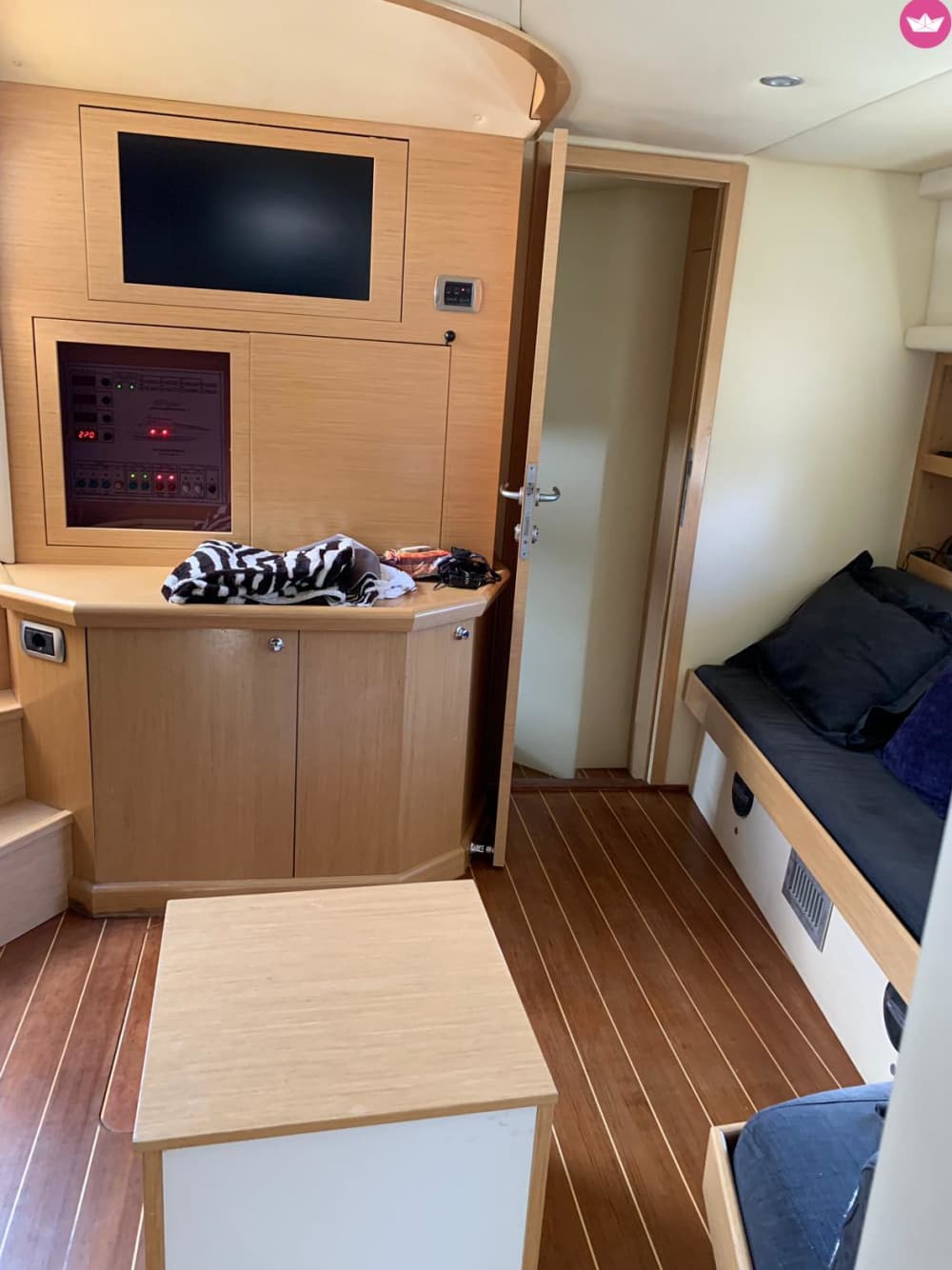 Full Day Experience da Cannigione tra baie e calette