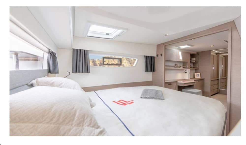 Luxury Leisure : Private 8-hours Catamaran Cruise for Ultimate Chill