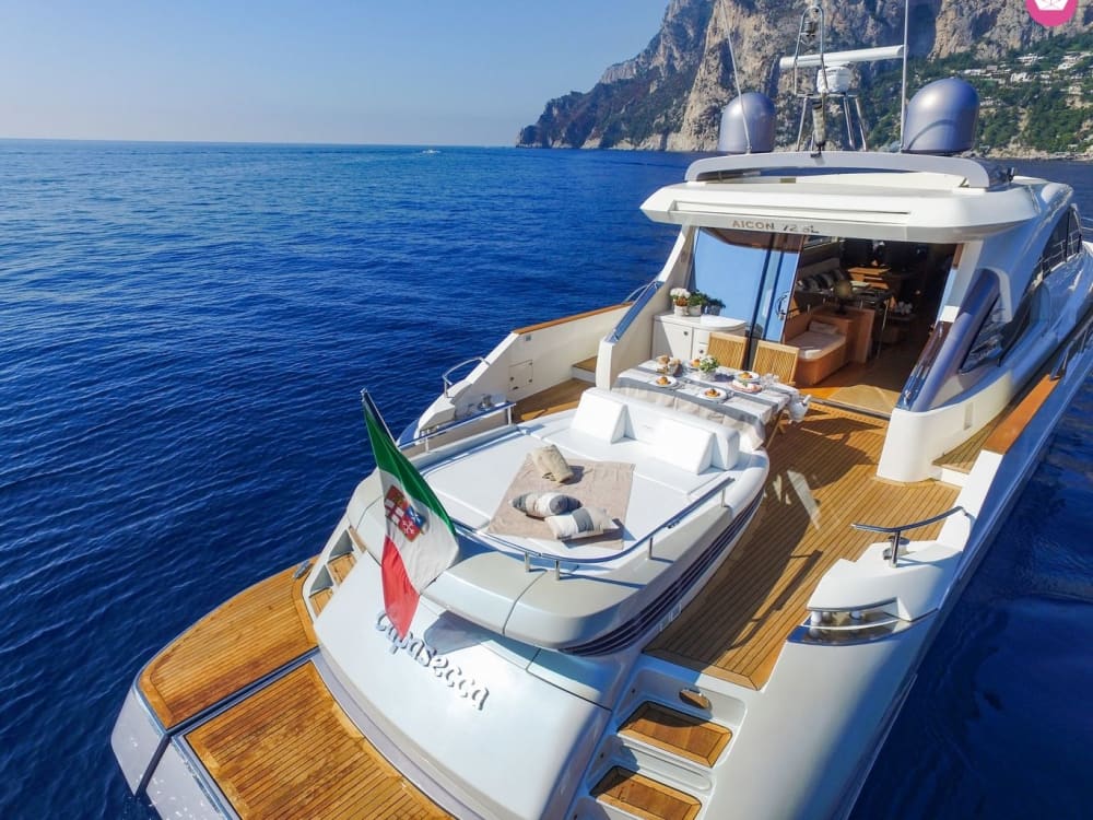 Ischia et Procida par la mer : une excursion panoramique d'une journée sur l'île