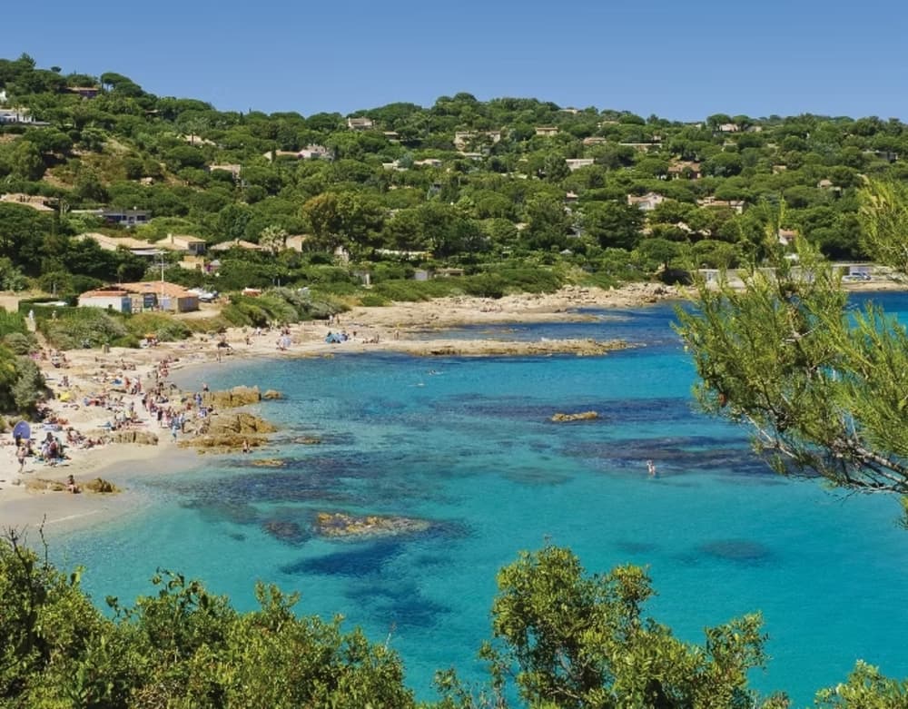 Escape to the sea in the heart of the Gulf of Saint-Tropez