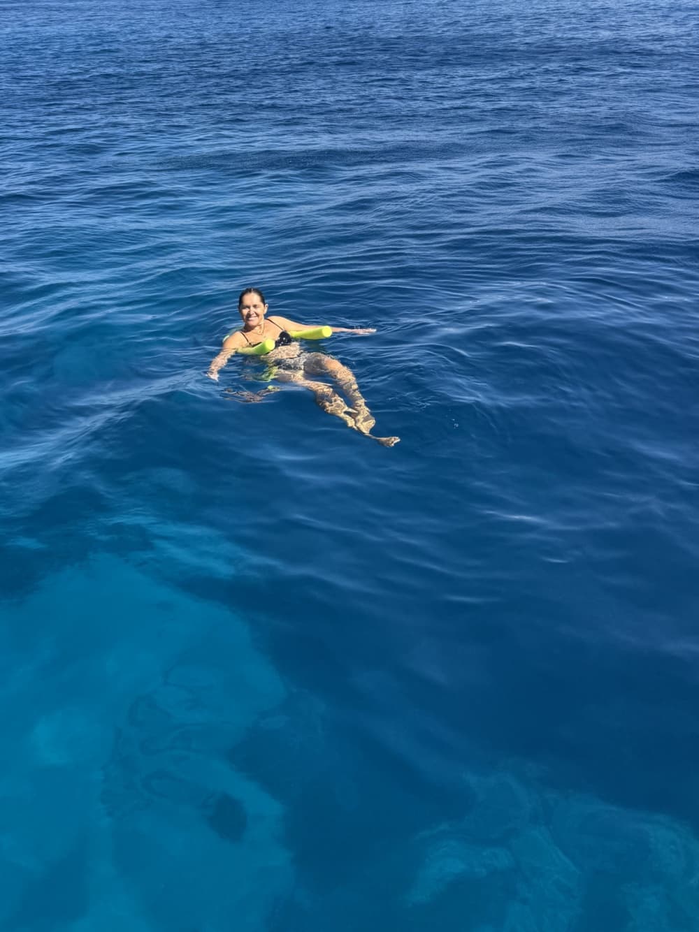 Louez un bateau à moteur pour 4 heures de plaisir