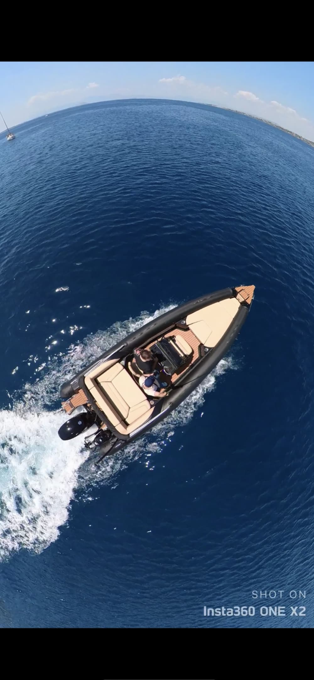 Private boat trip around Athens on a motorboat
