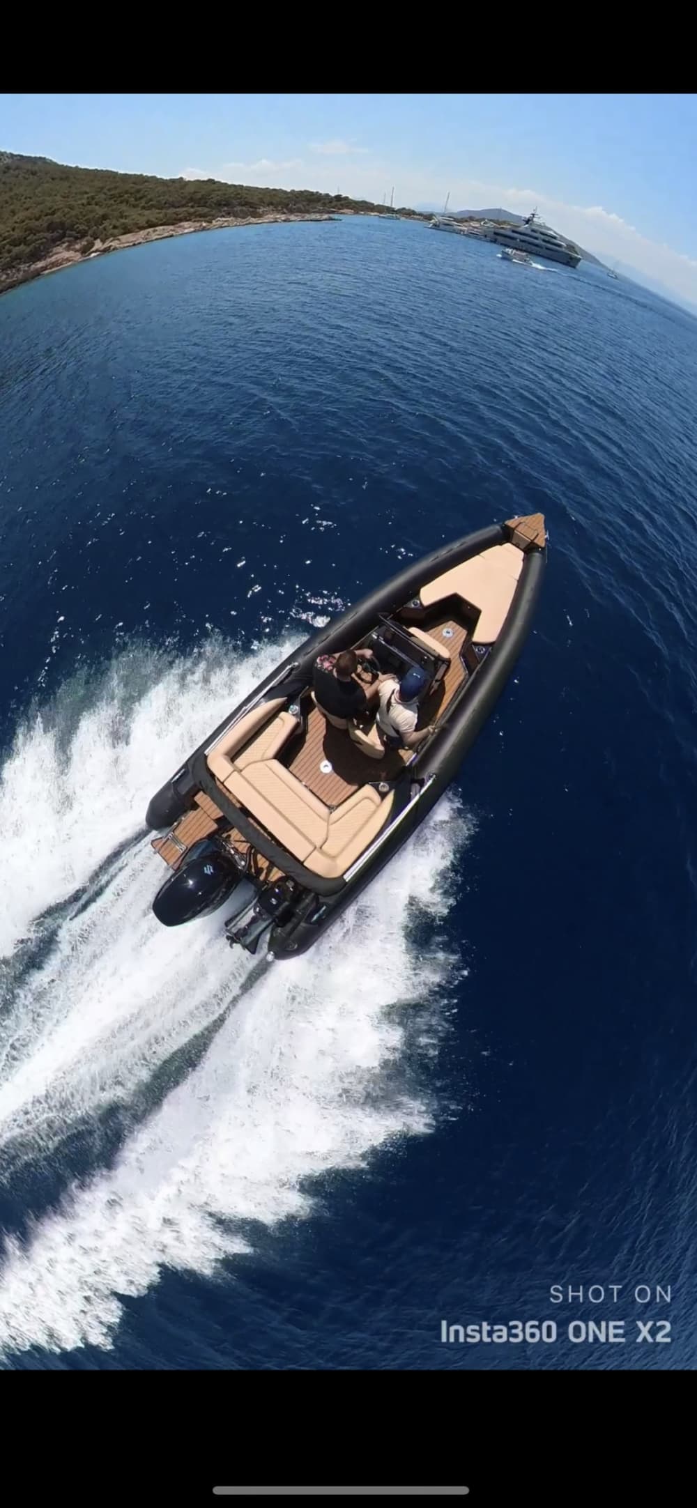 Private boat trip around Athens on a motorboat