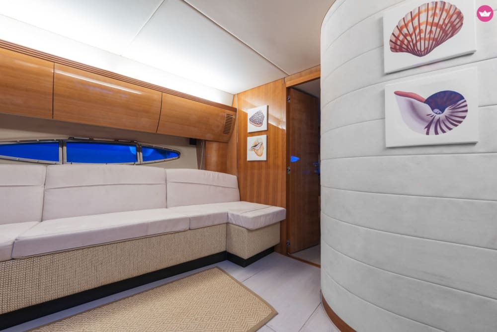 Segla till Capri: En heldags lyxkryssning från Amalfi