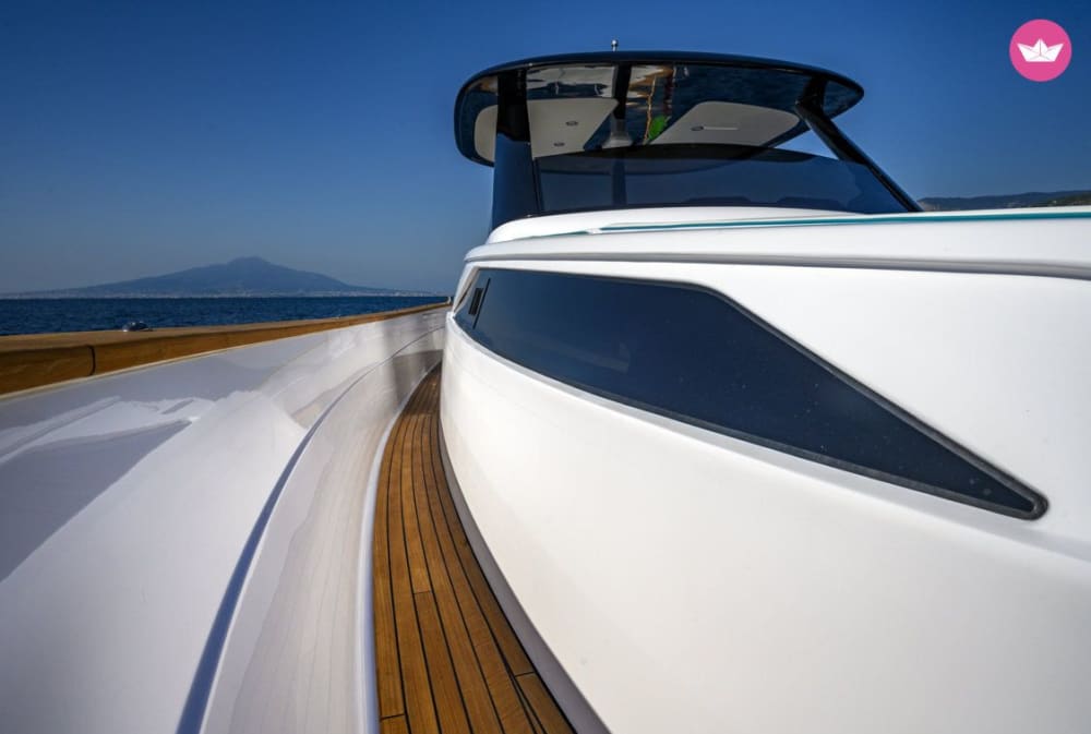 Escapade à Capri : excursion d'une journée en bateau privé au départ d'Amalfi