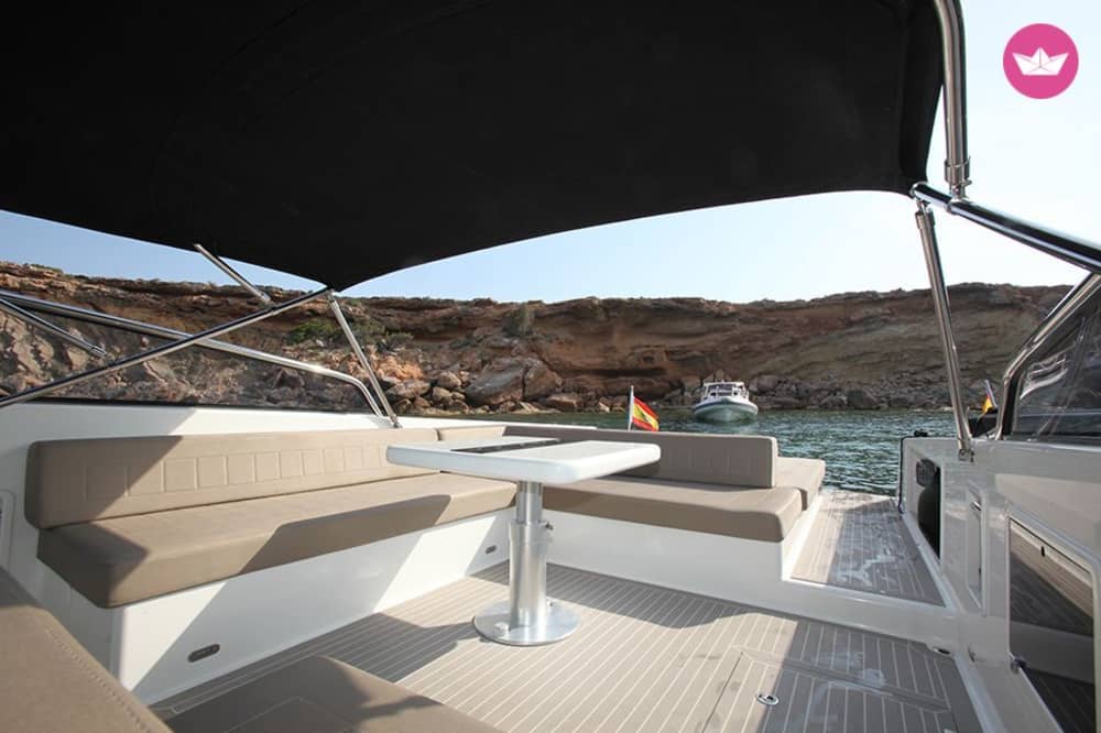 Formentera Dreams – Praias escondidas e aventuras aquáticas