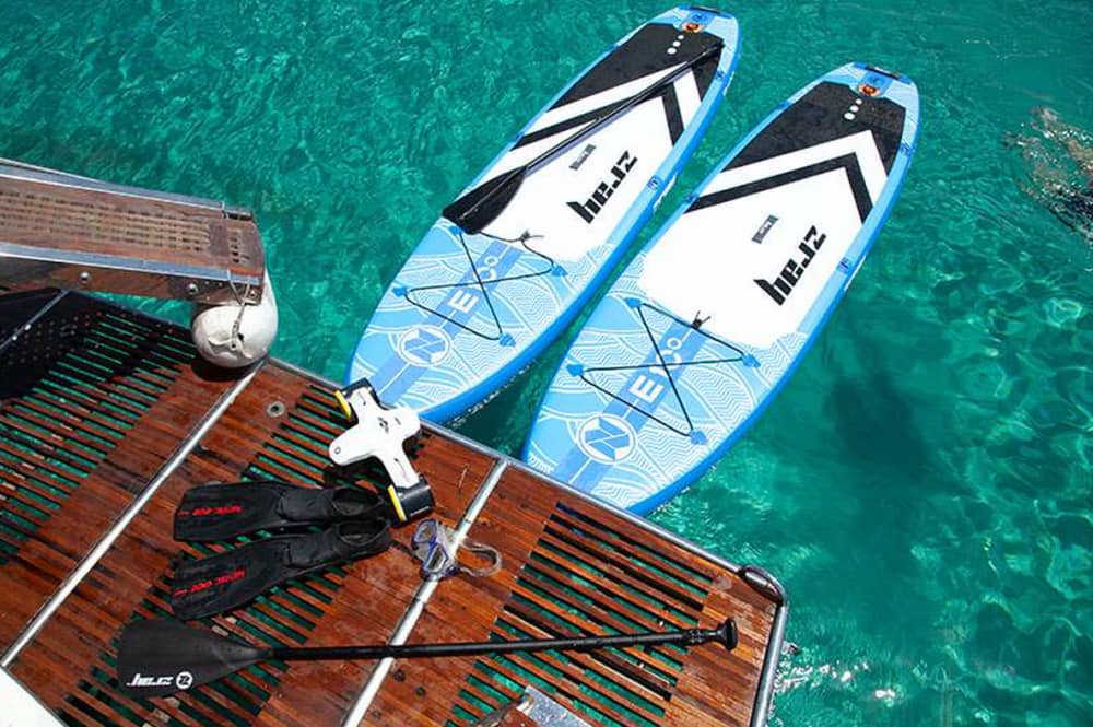 4 Hours Morning Private Cruise (10AM - 2PM)