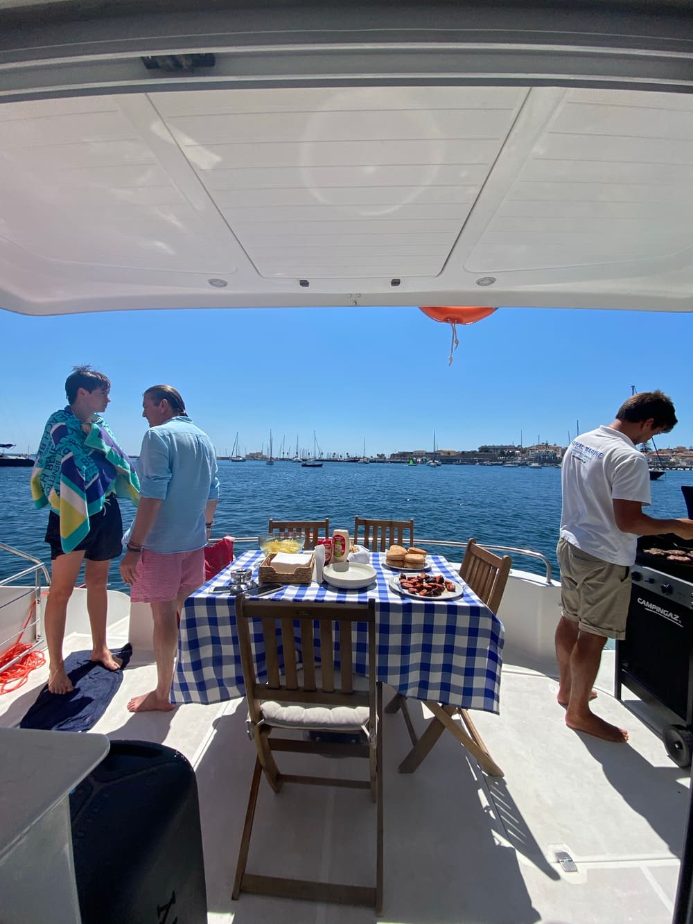 Doublez le plaisir avec un voyage sur DEUX catamarans à Lisbonne