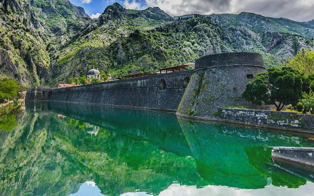 2h Private tour- Boka bay, Lady of the rocks visit, Kotor & Tivat Porto Montenegro panoramic