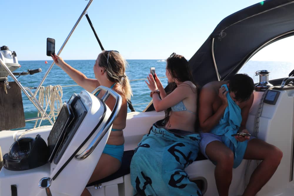 A full day of magic in Olhão on a sailboat