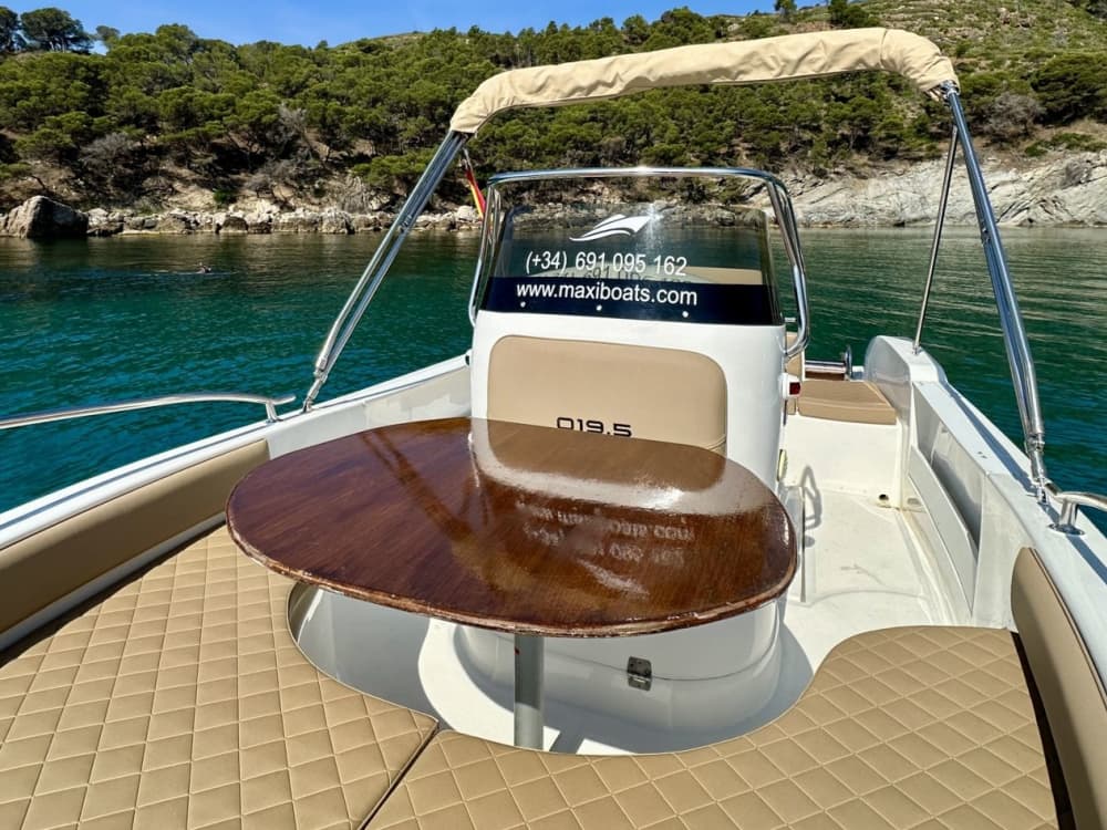 8h of Coastal Freedom, Hidden Coves & Mediterranean Moments