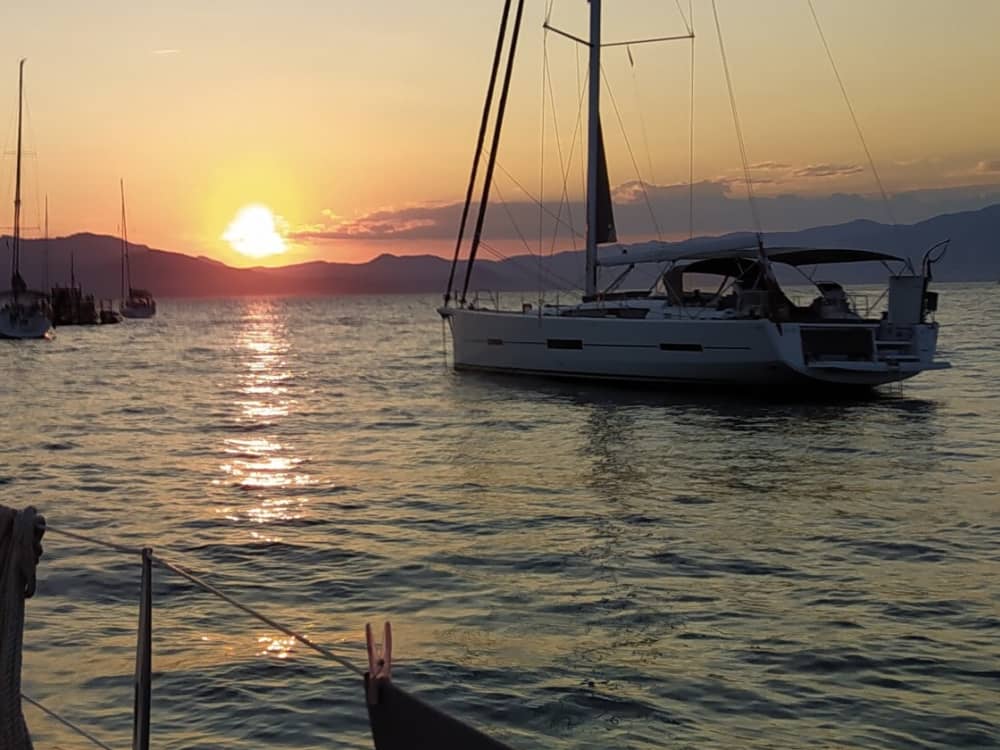 Privater 7,5-stündiger Segeltörn in Agay