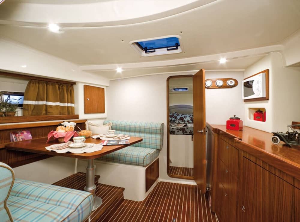 Küstencharme: Private Kreuzfahrt von Nerano nach Positano