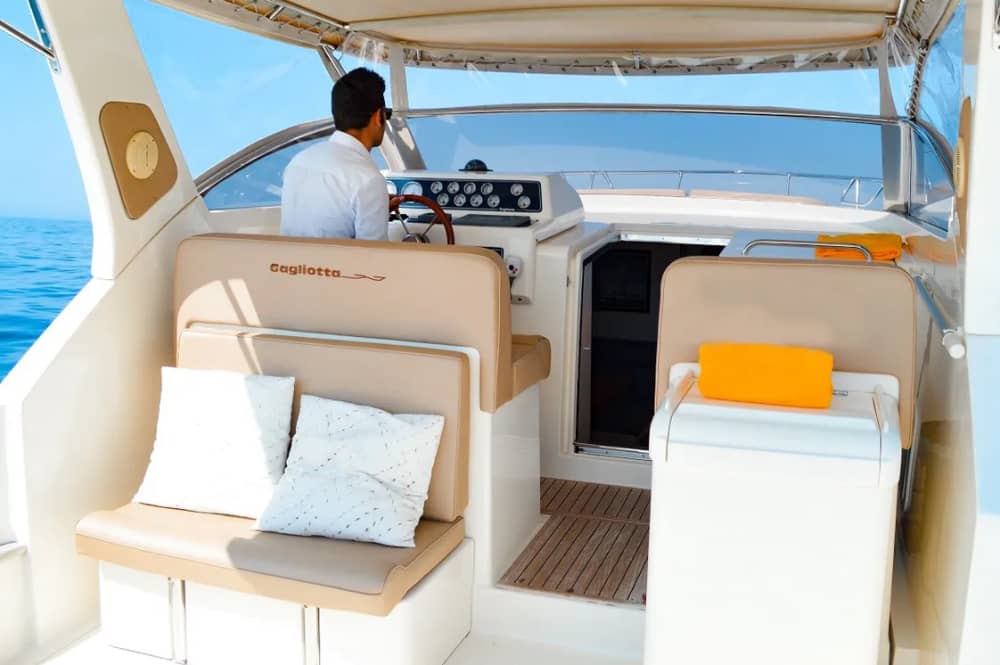 Capri dal mare: crociera privata da Nerano