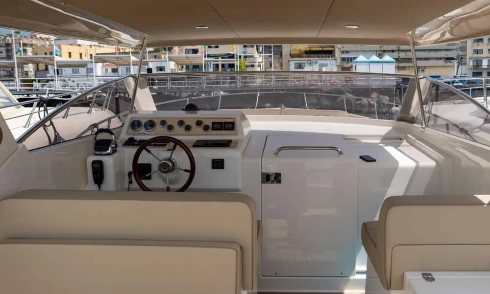 Capri dal mare: crociera privata da Nerano