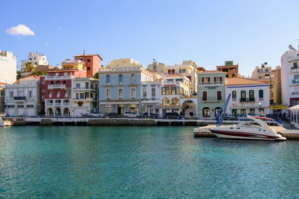 Full-Day Cruise from Agios Nikolaos – History & Hidden Bays
