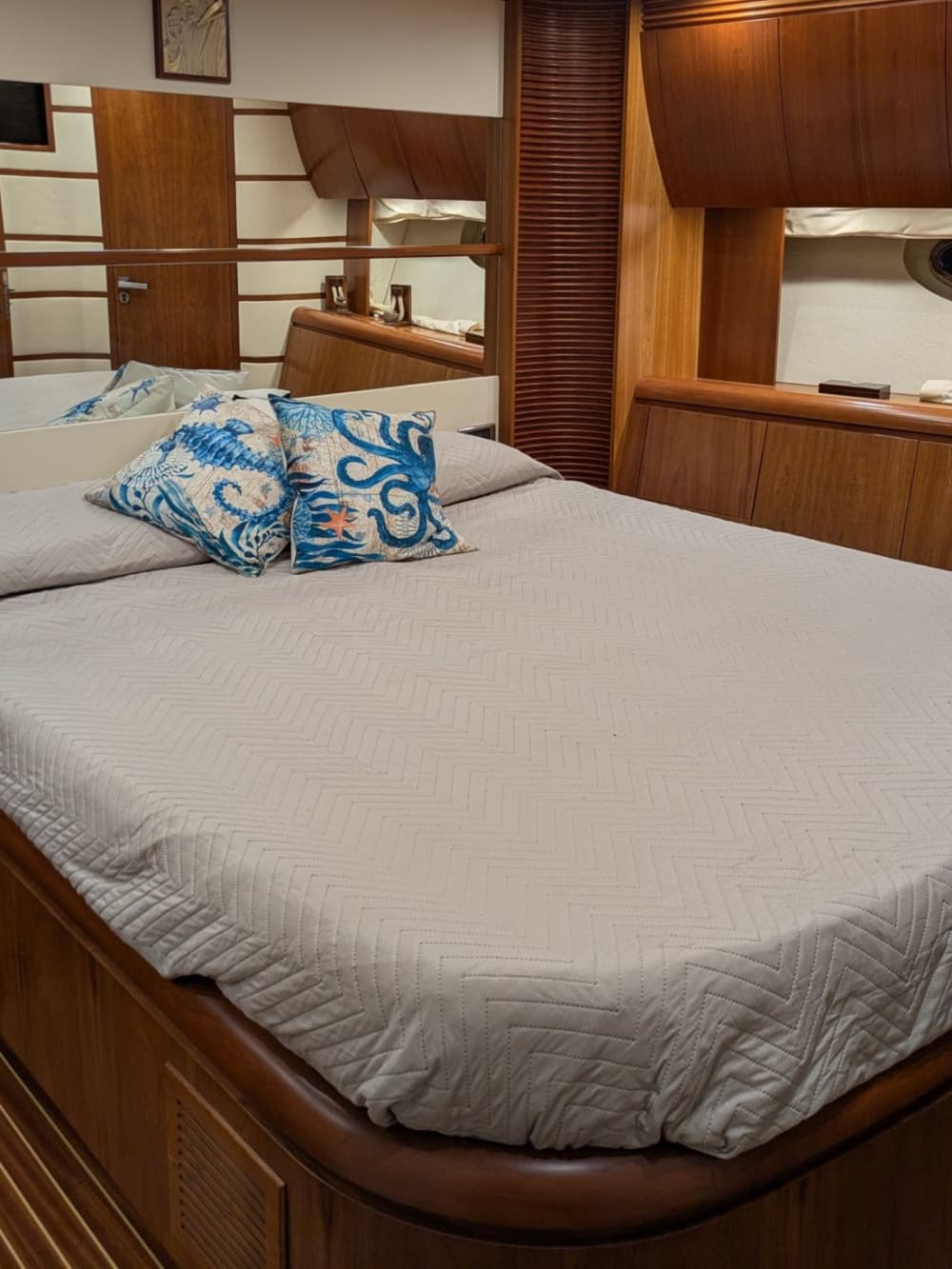 Customizable full-day tour of Favignana