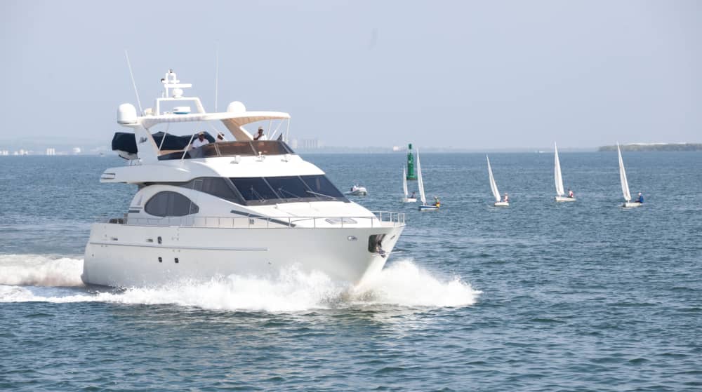 70 Fuß lange Azimut-Luxusyacht – Rosario-Inseln und Cholón-Erlebnis