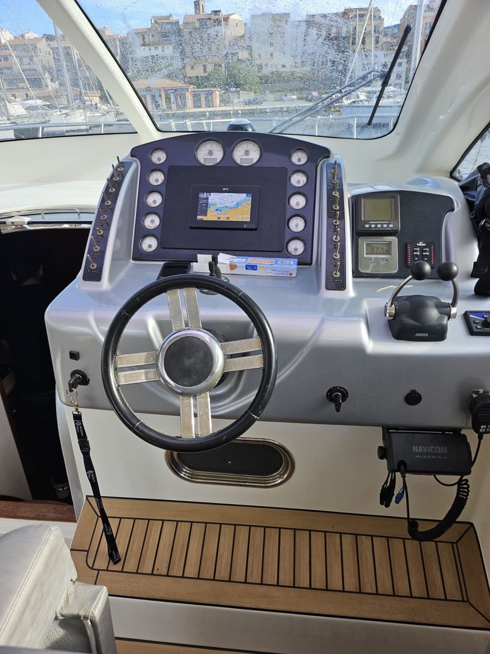 Excursión privada en barco a motor alrededor de Propriano.