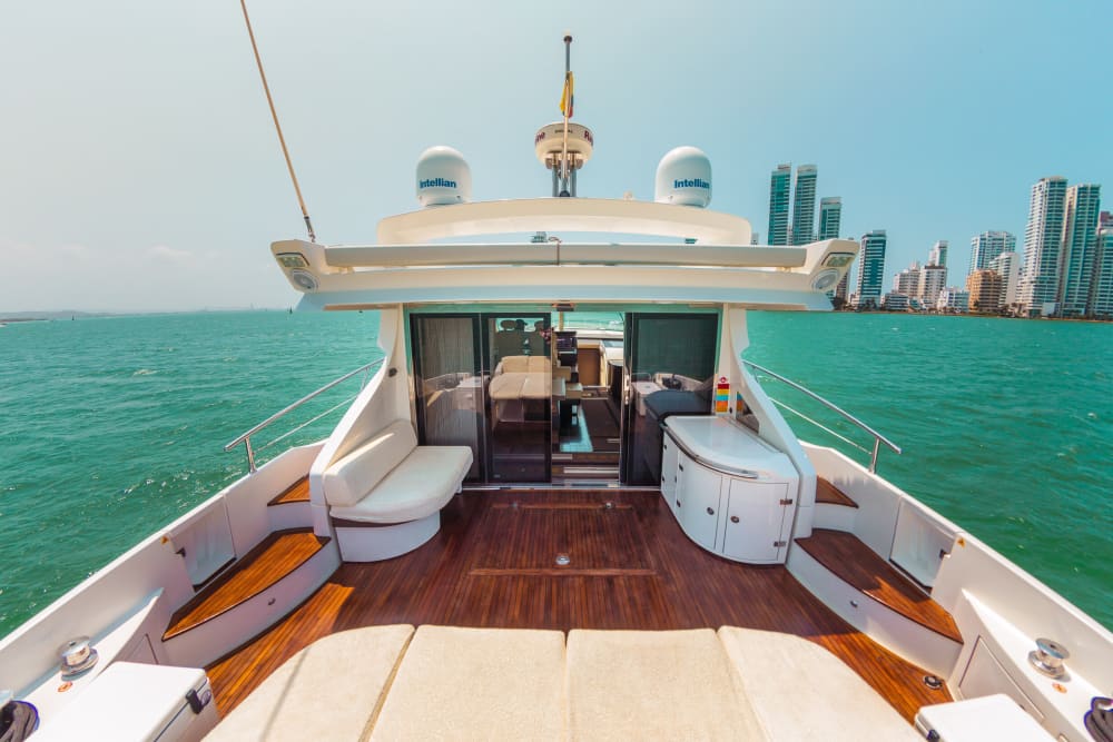 62-Fuß-Azimut-Sonnenuntergangsfahrt in Cartagena – Privates Yacht-Erlebnis