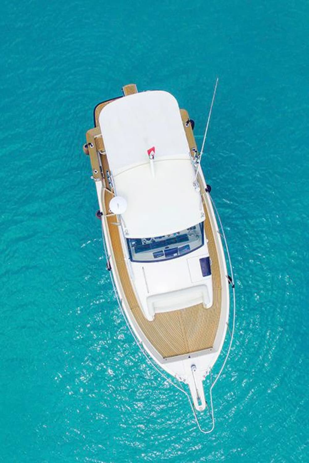 Een dag in de omgeving van Otranto: geniet van 6 uur verkenning aan boord van een motorboot.