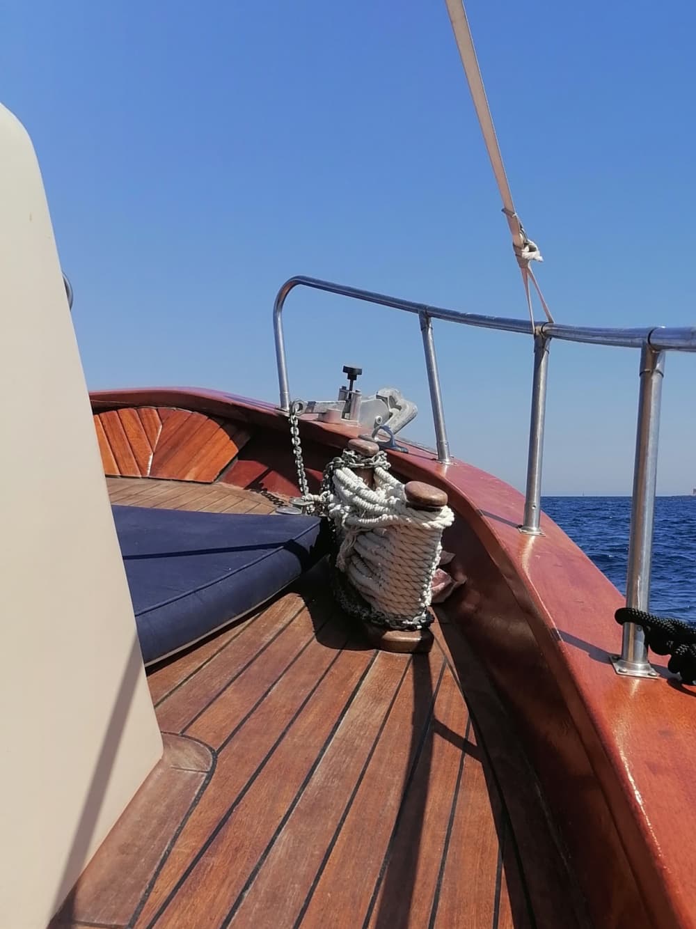 Excursión privada en barco alrededor de Trappeto a motor.