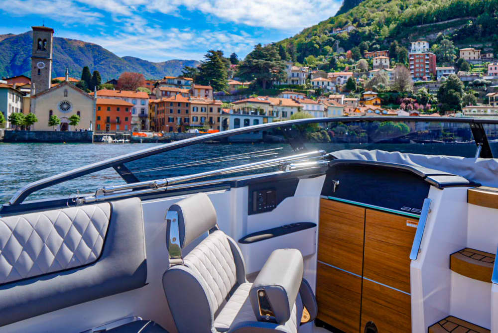 1-Hour Lake Como Highlights Cruise – Villas & Celebrity Charm