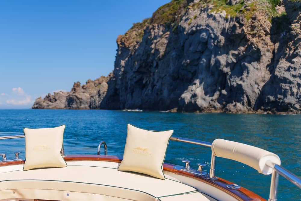 Een dag op Ischia op een motorboot.