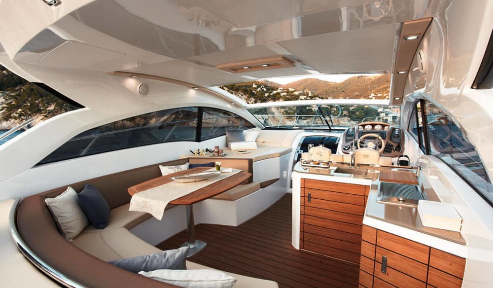 Ein außergewöhnlicher Tagesausflug von Cannes nach Monaco an Bord der Sessa C48