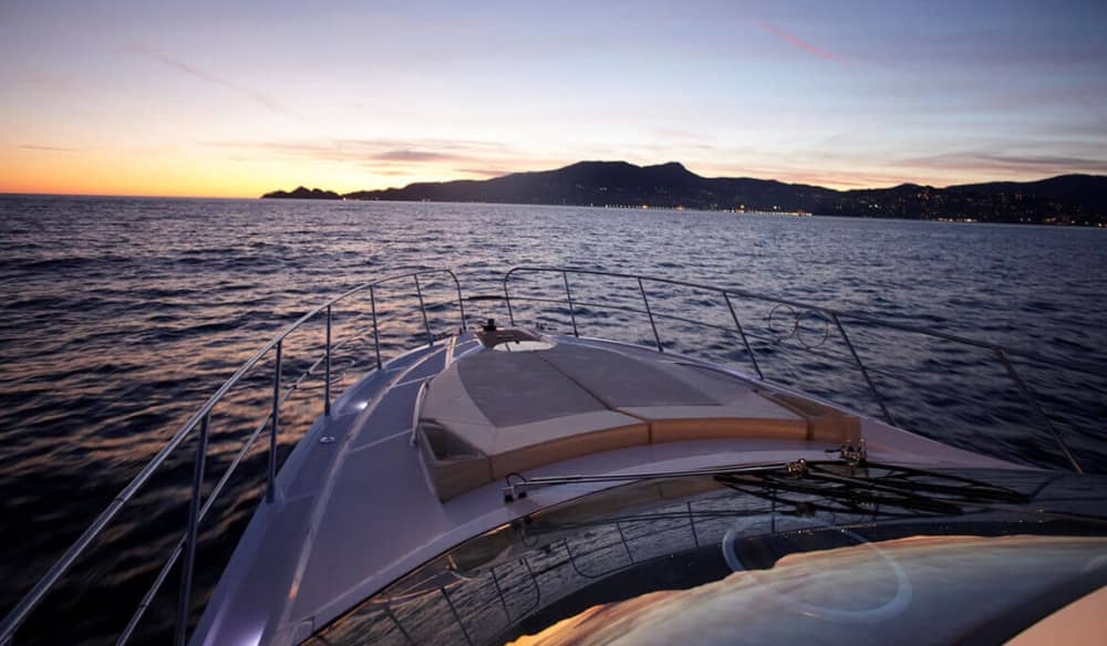 Ein außergewöhnlicher Tagesausflug von Cannes nach Monaco an Bord der Sessa C48