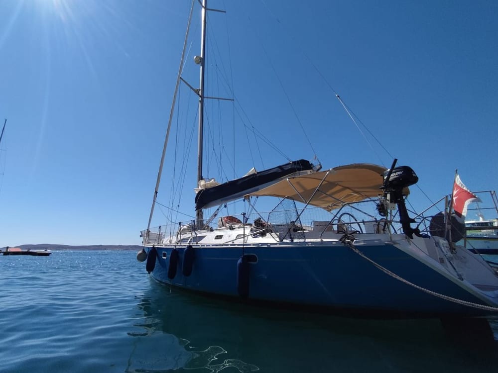 Explore Malta’s Beautiful Islands: Boat Tour from Manoel Island