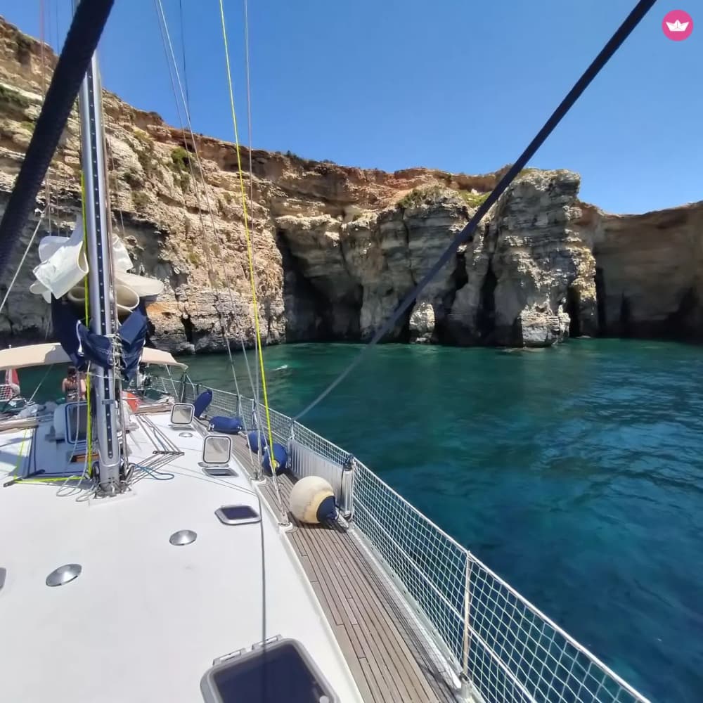 Explore Malta’s Beautiful Islands: Boat Tour from Manoel Island